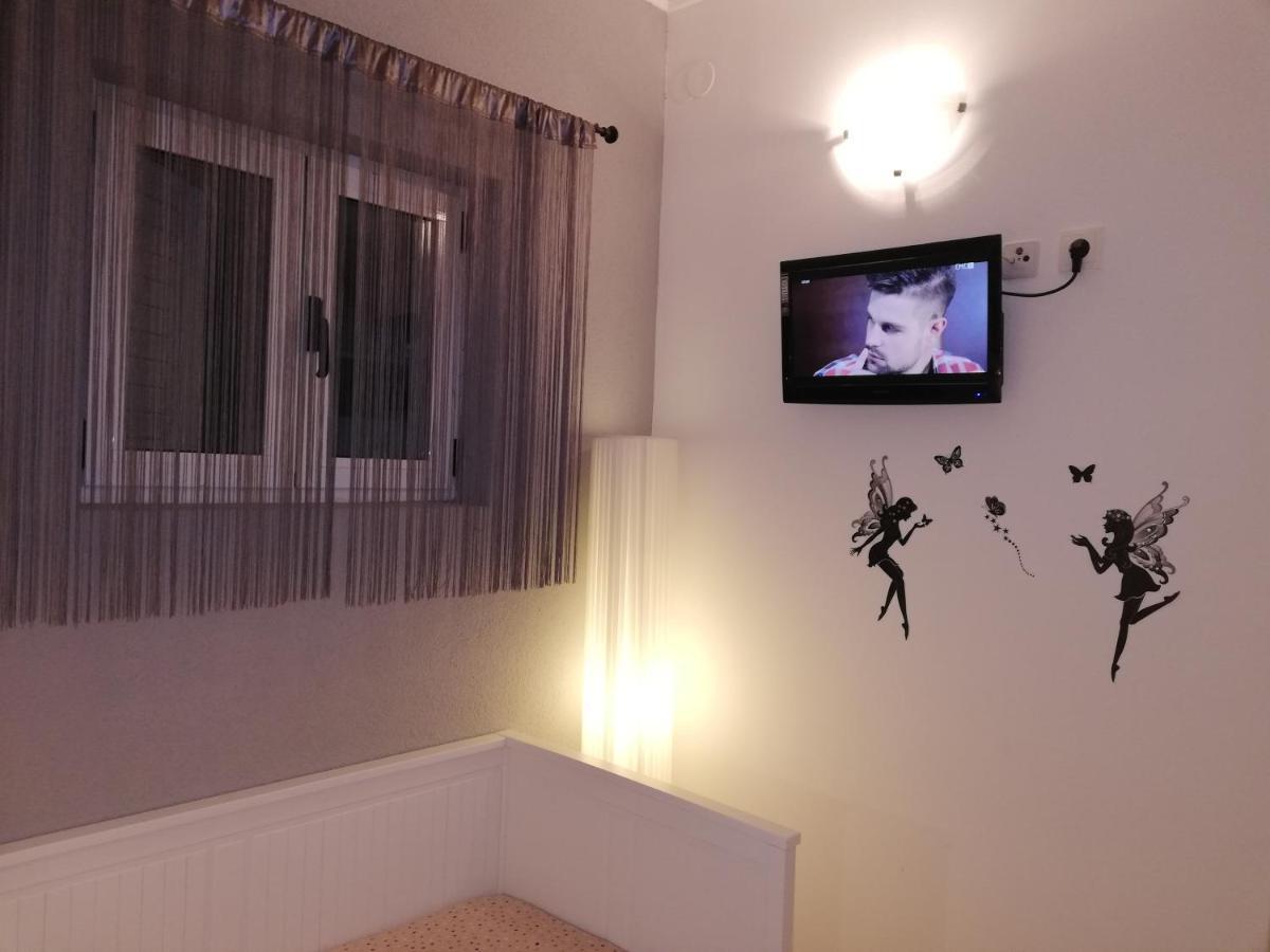 فندق Apartman Komadina ماكارسكا المظهر الخارجي الصورة