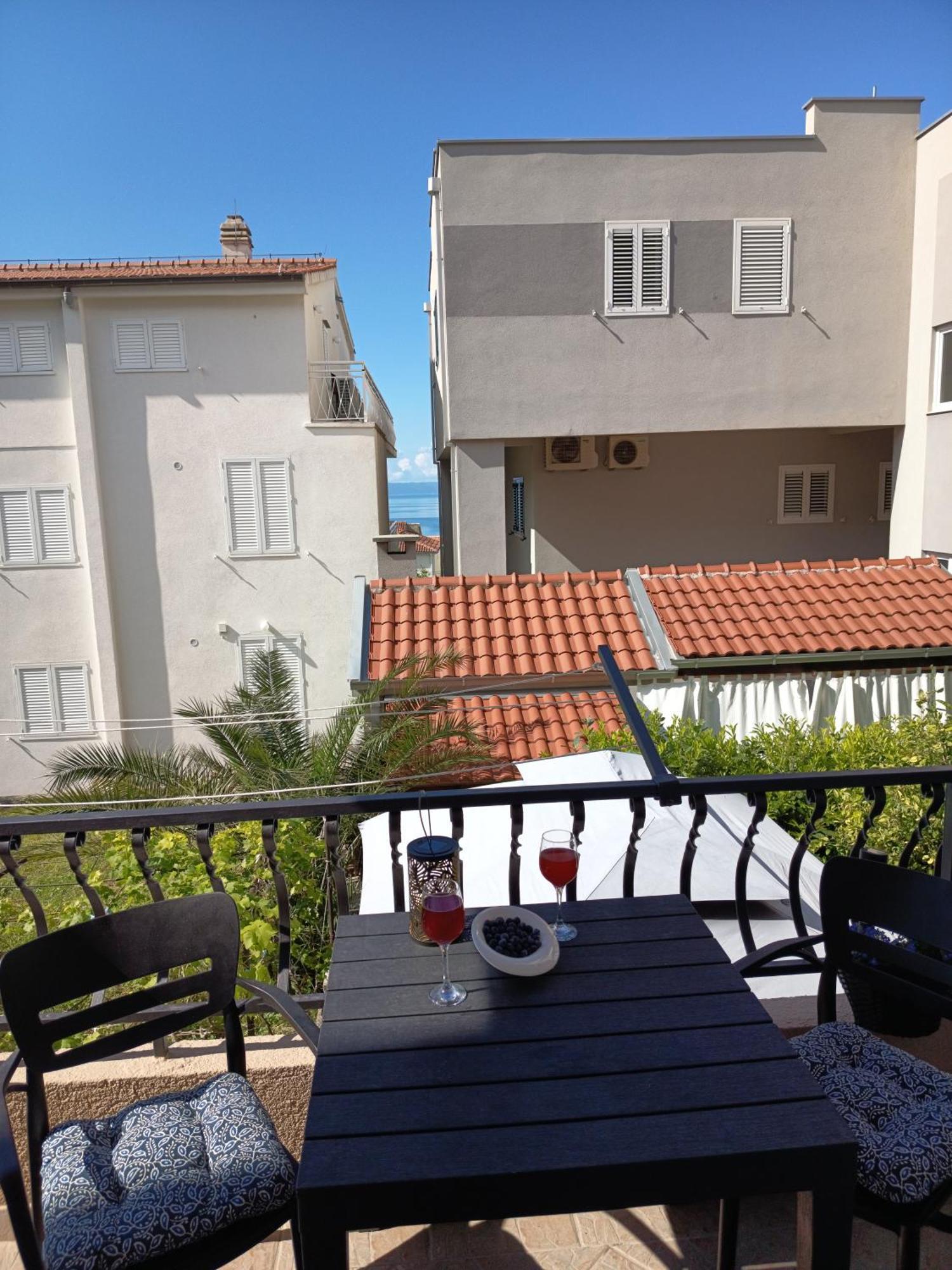 فندق Apartman Komadina ماكارسكا المظهر الخارجي الصورة